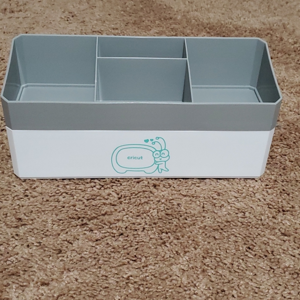 Cricut  organizer🎁💝